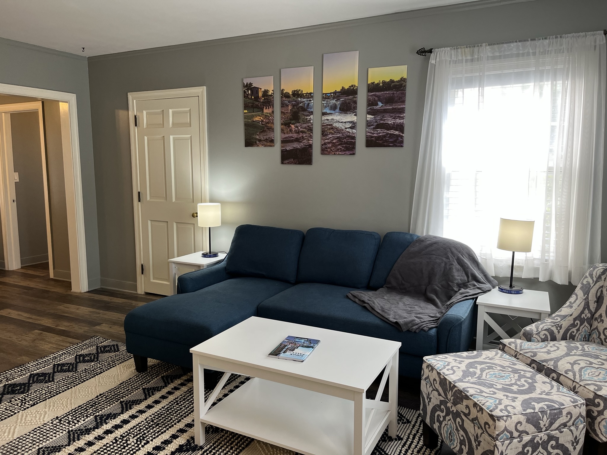 Historic Mc Kennan Park Apt 2 6
