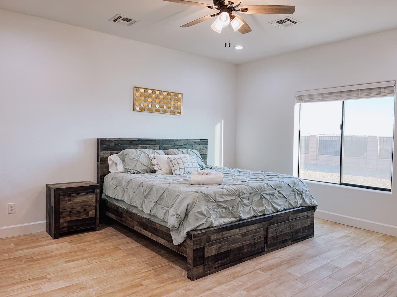 Master bedroom 