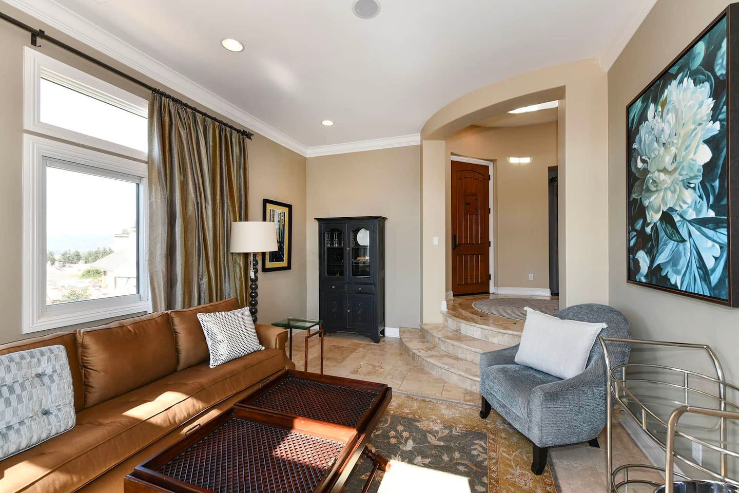Living area number 3.