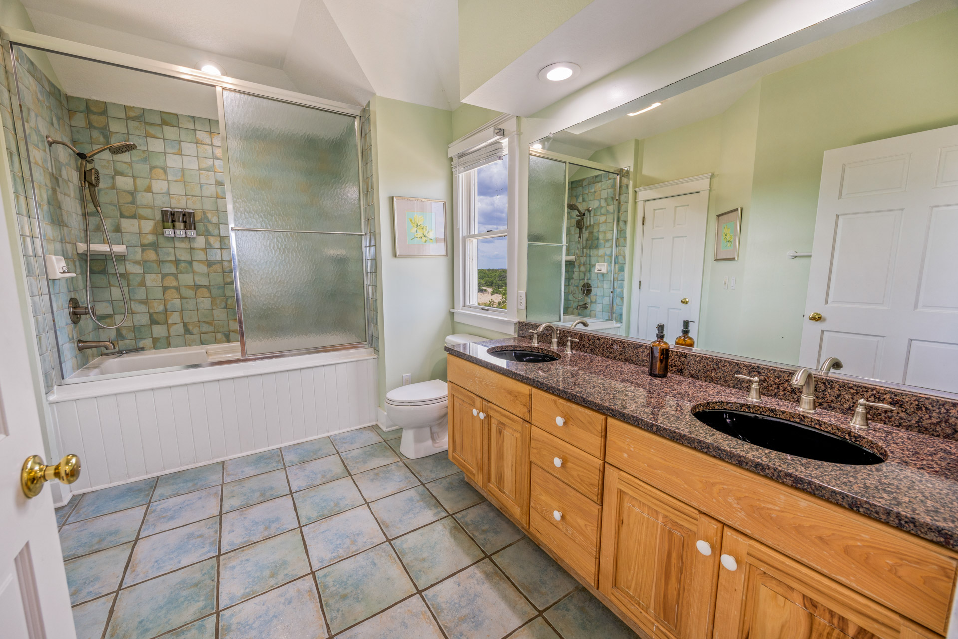 The Fitzgerald — Master Bath