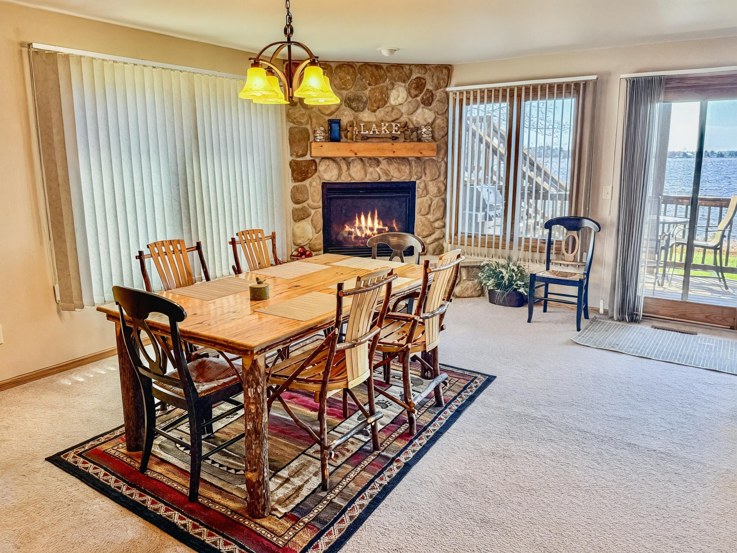 Dining Room - Upper Level Table with Fireplace