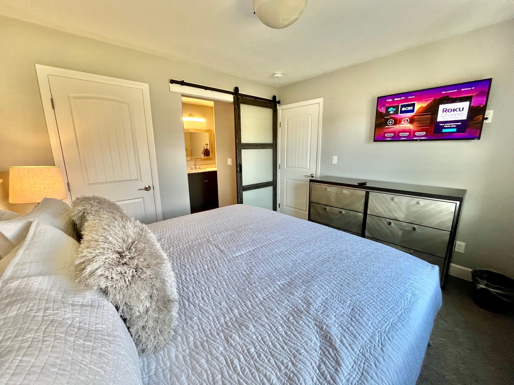 Guest Room 6