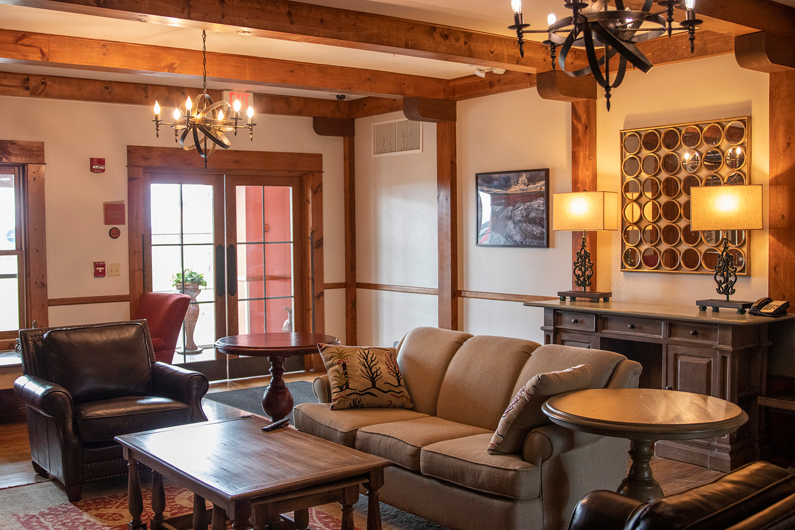 Highland House · Unit 207 — Lobby