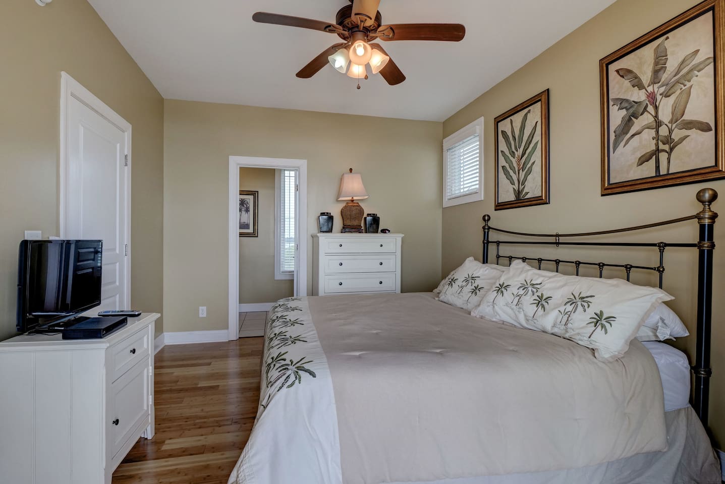 This bedroom suite can be found on the 2nd level