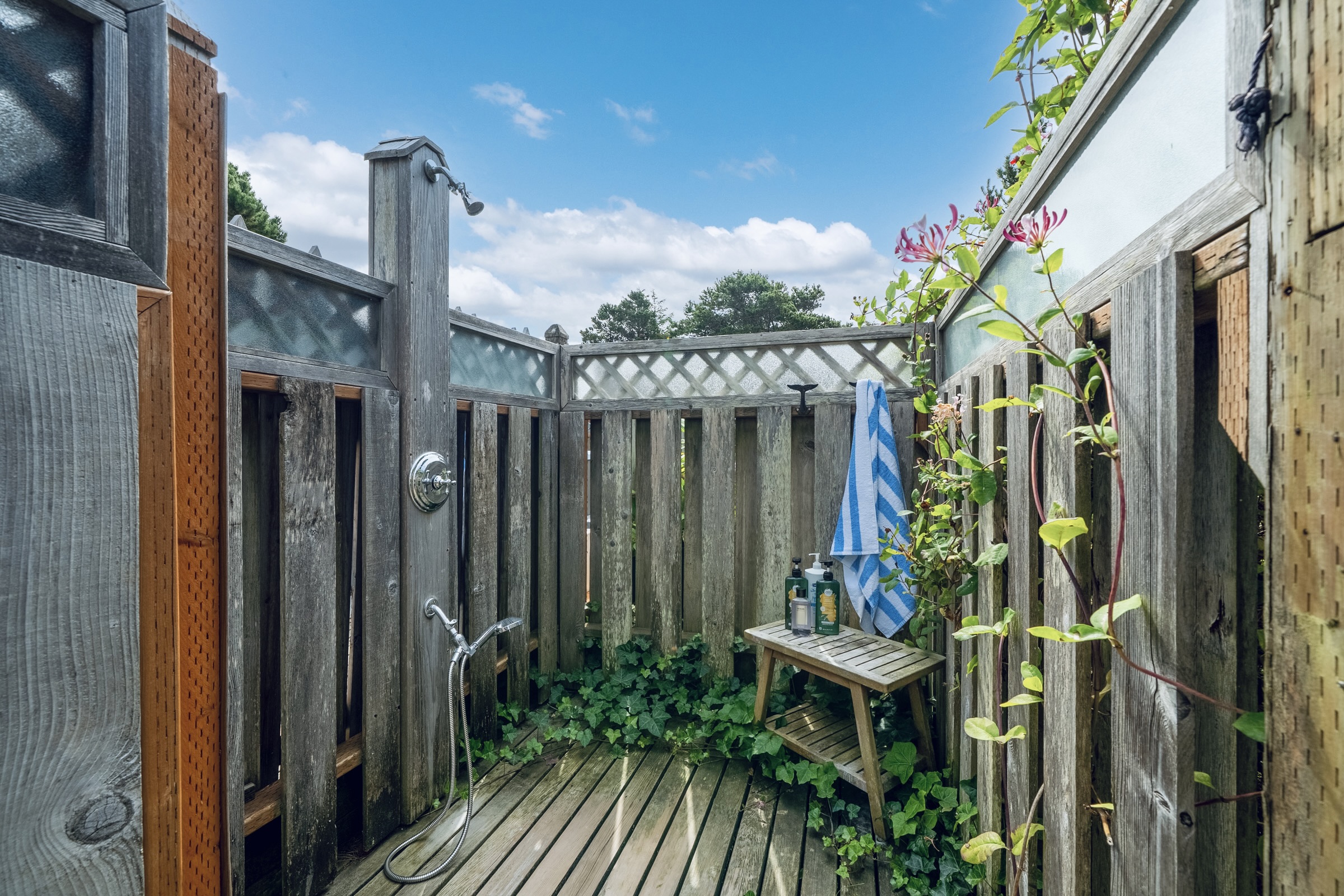 OUTDOOR SHOWER