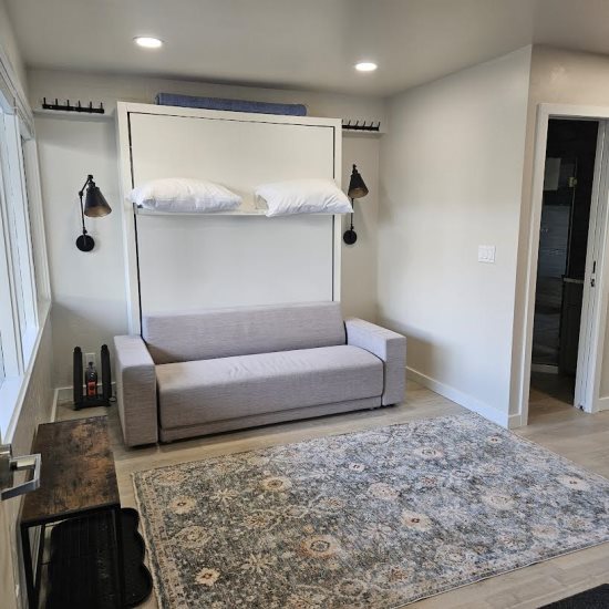 Livingroom area.