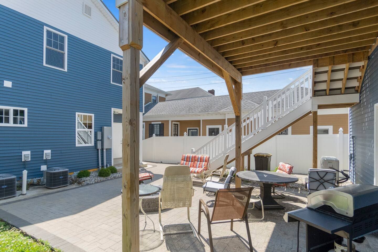 Private backyard, ideal for outdoor activities or simply unwinding in a serene, natural setting.