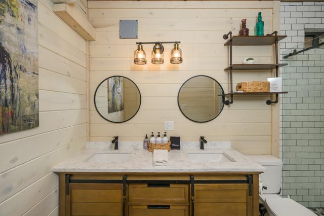 Ensuite