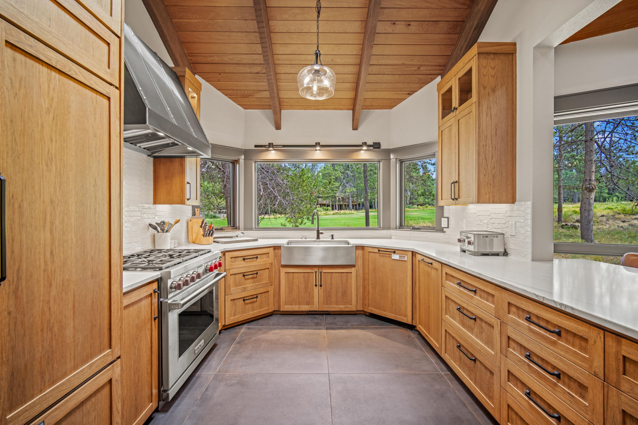 Chef's kitchen