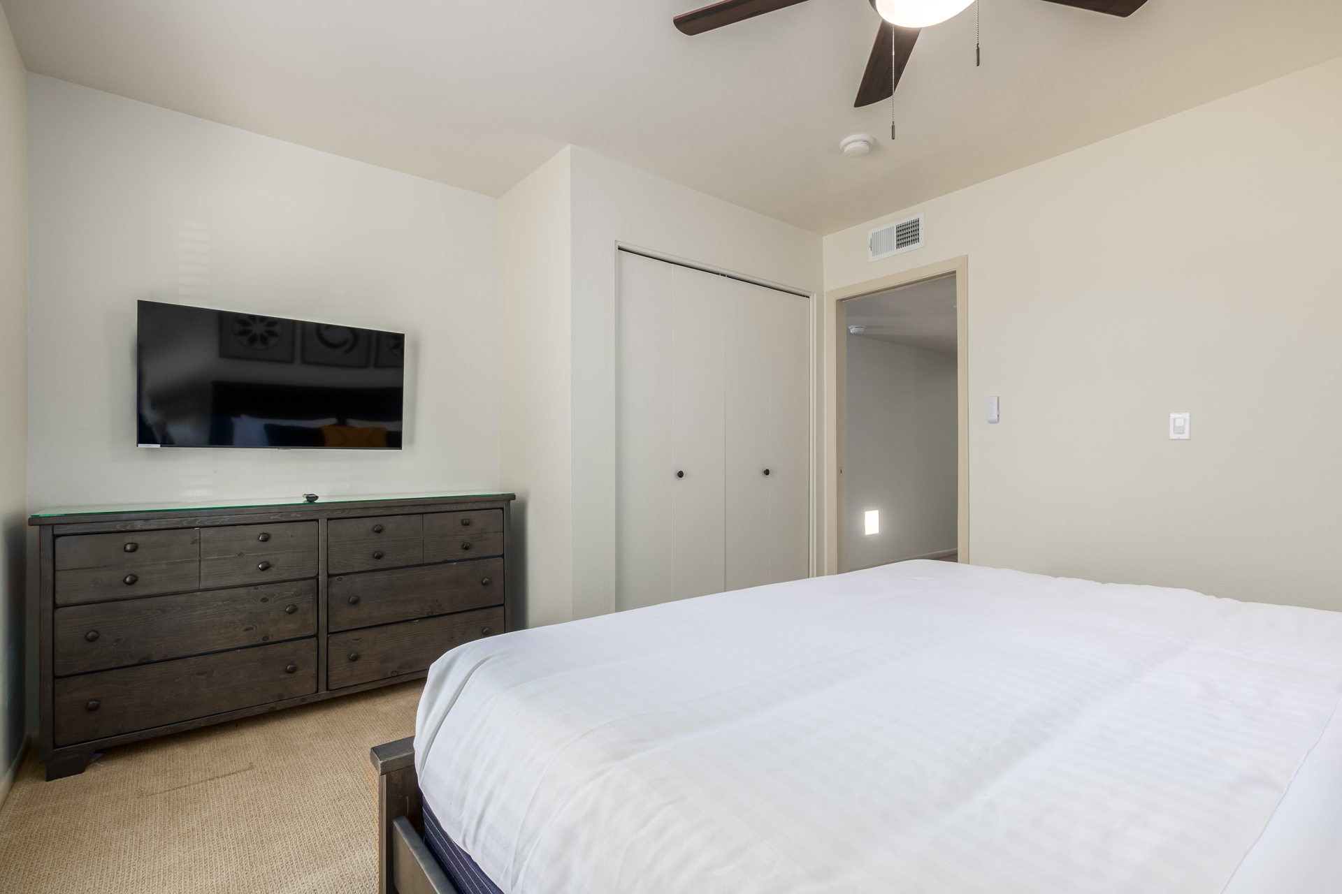 Bedroom 2 - king bed w/ smart TV