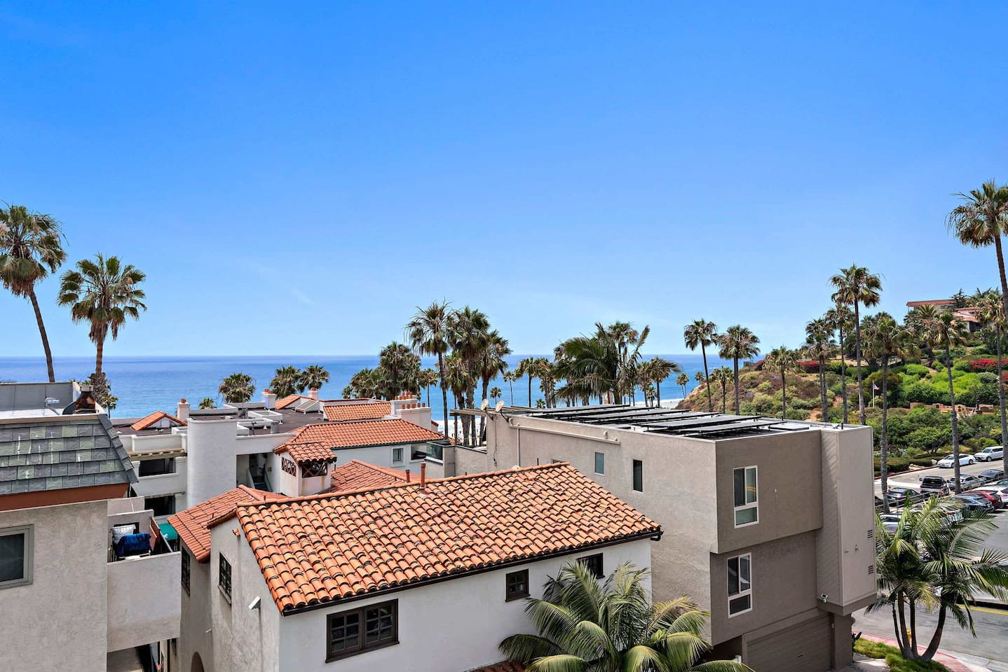 Casa Capistrano 1 offers gorgeous ocean views and breezes on your private balcony