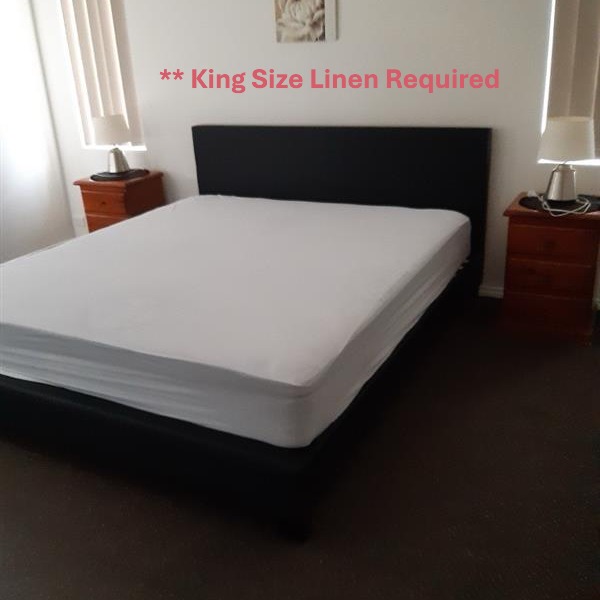 Main Bedroom - King Bed
