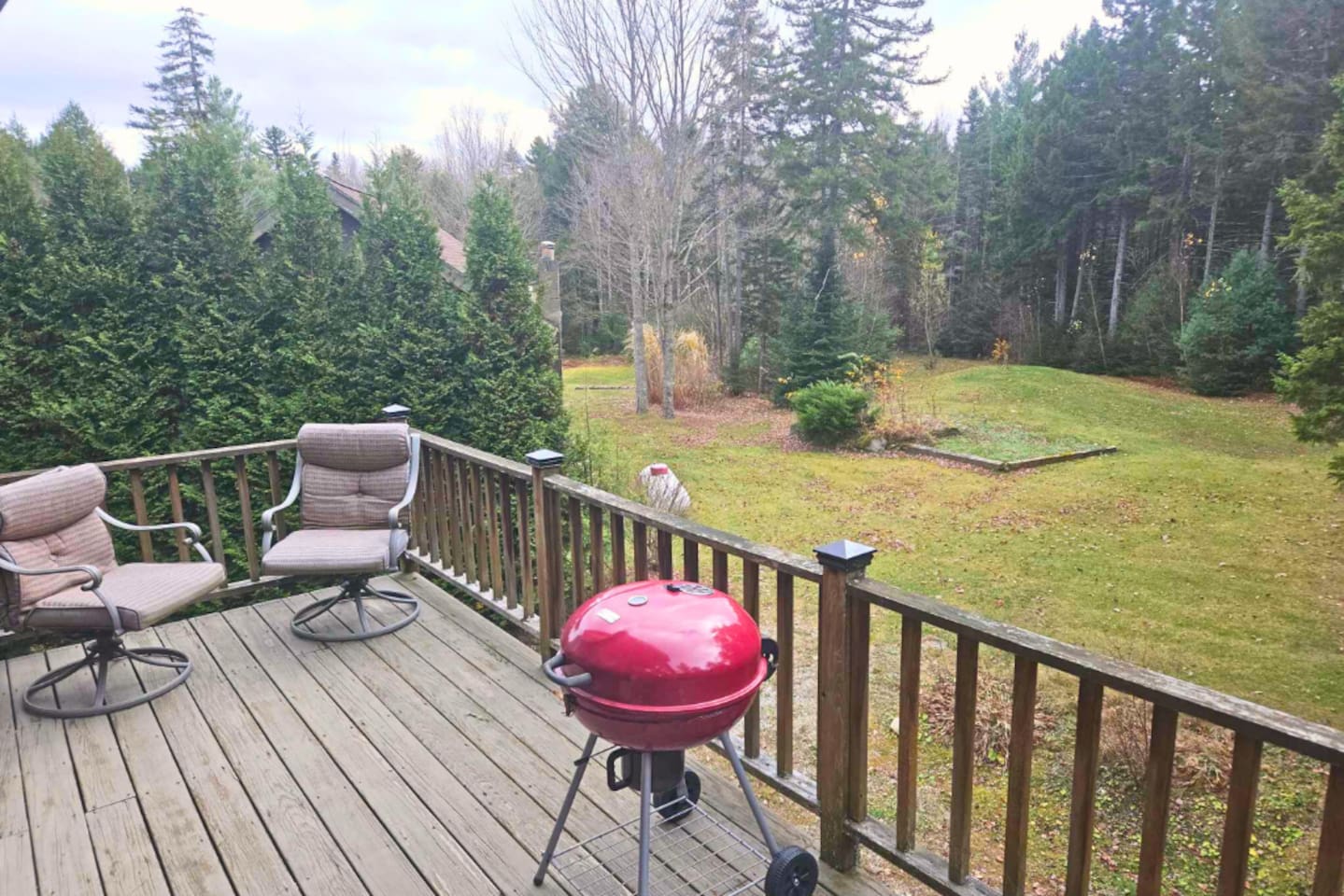 Enjoy all angles of the beautiful meadow that the lovely home sits on! 
