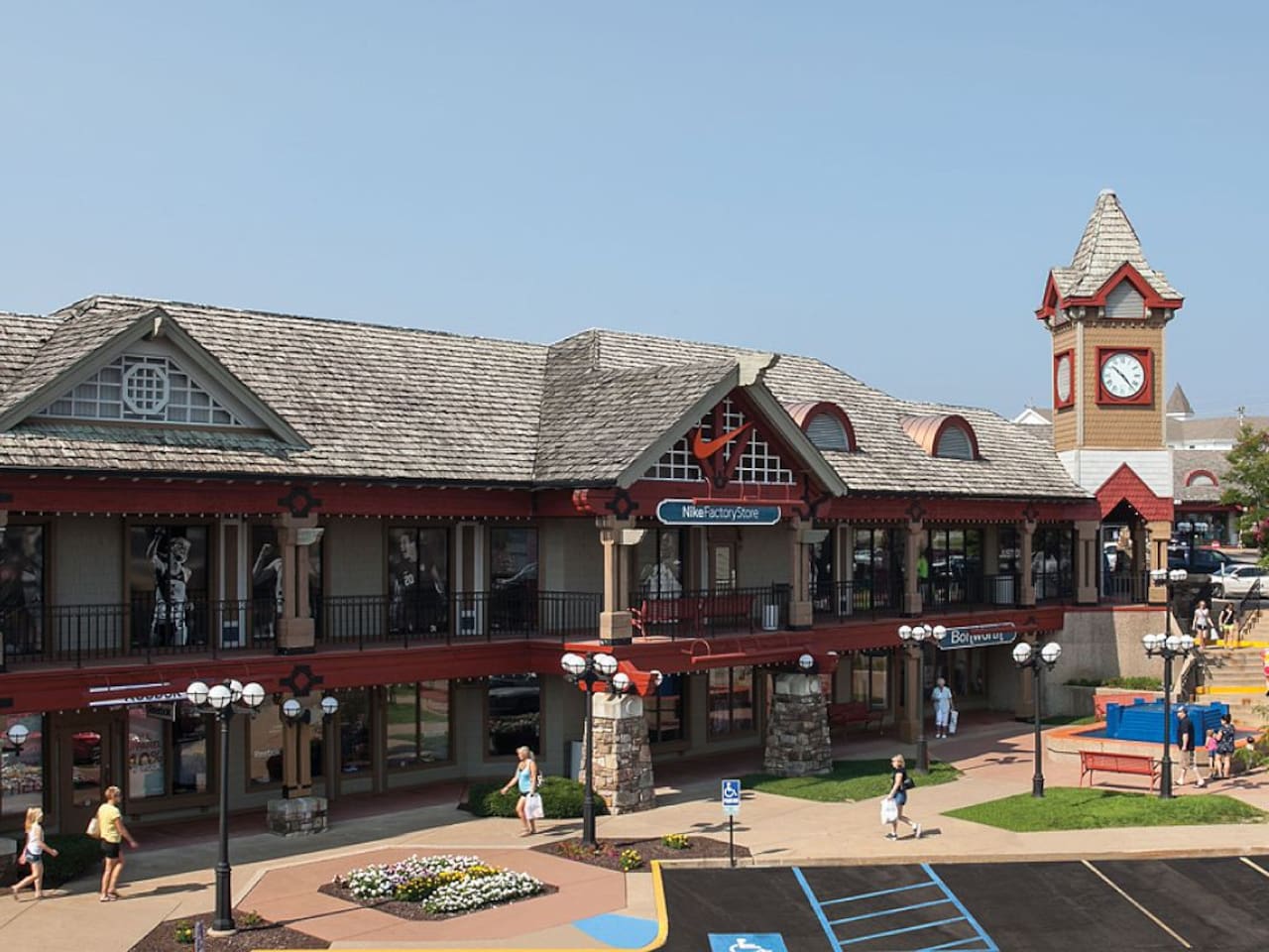  Premium outlet malls in Osage Beach