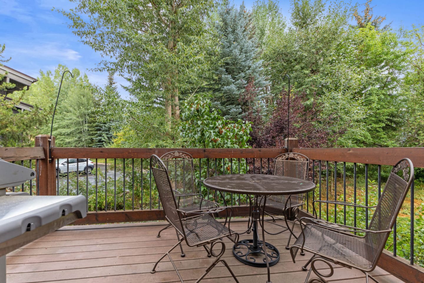 Private Deck