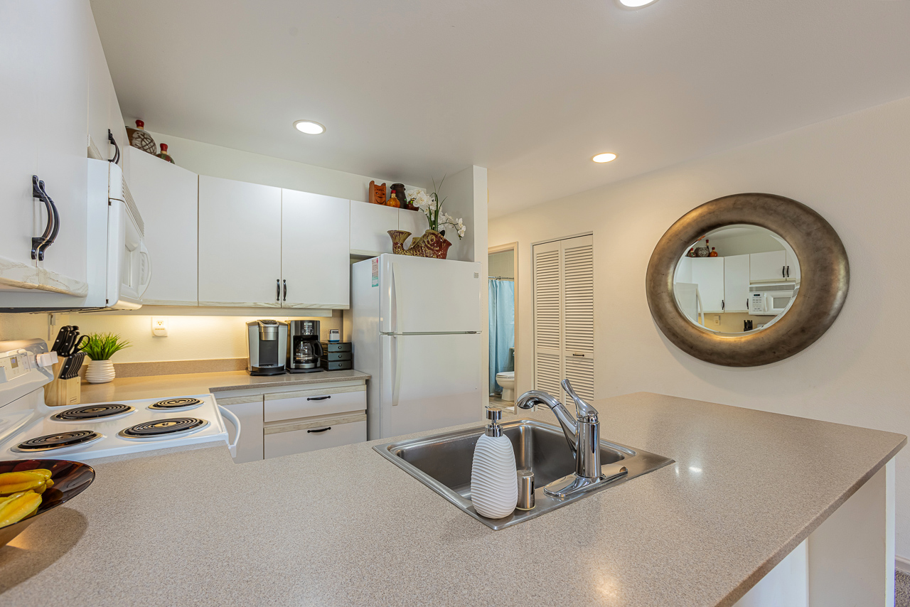 Large kitchen with full sized appliances