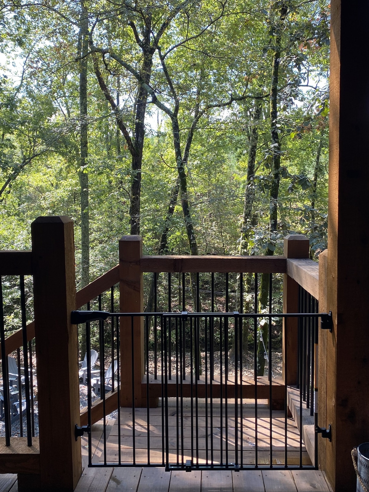 Secure child gate on the deck