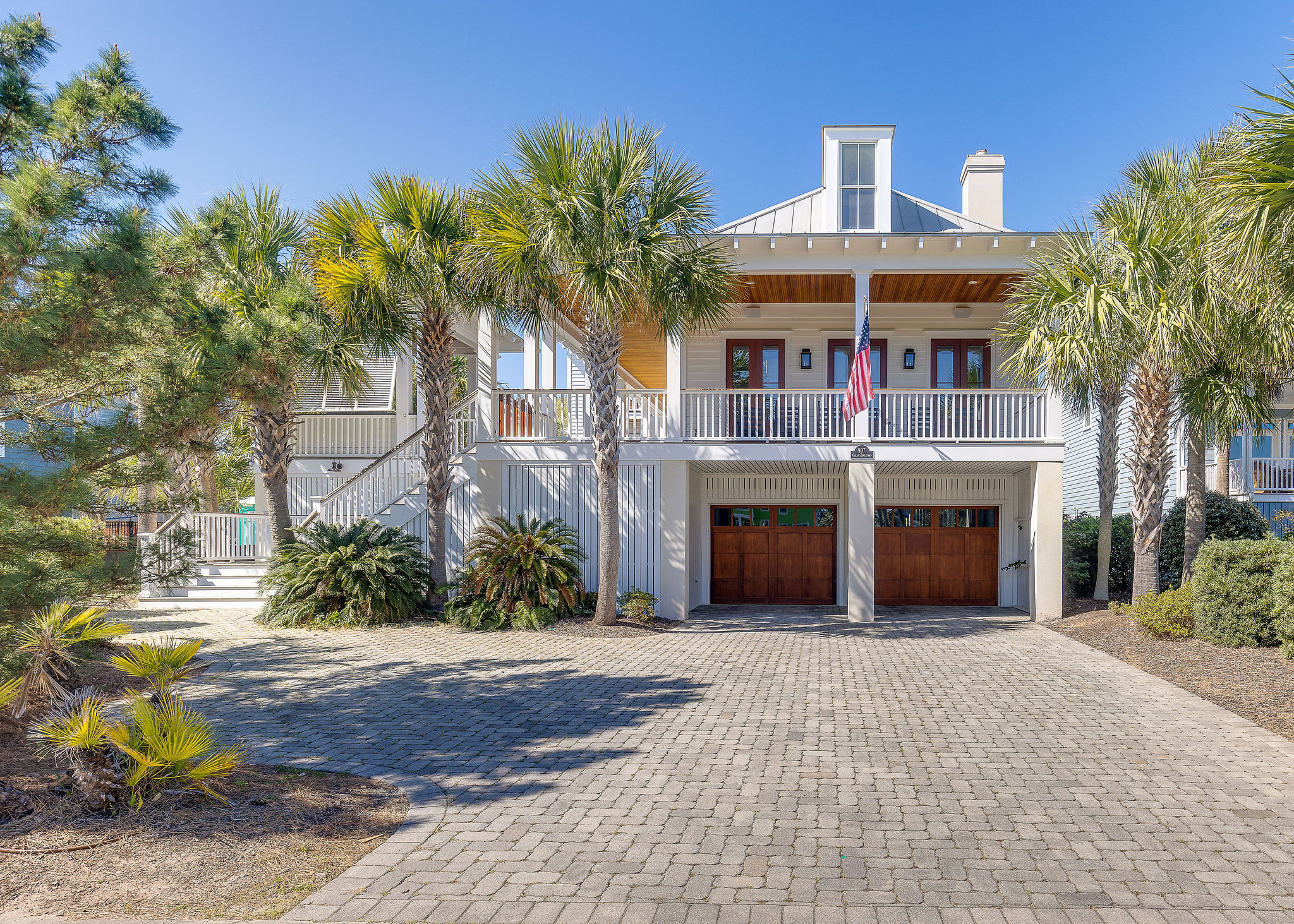 Luxury 6-Bedroom House with Pool - Steps To Beach 3