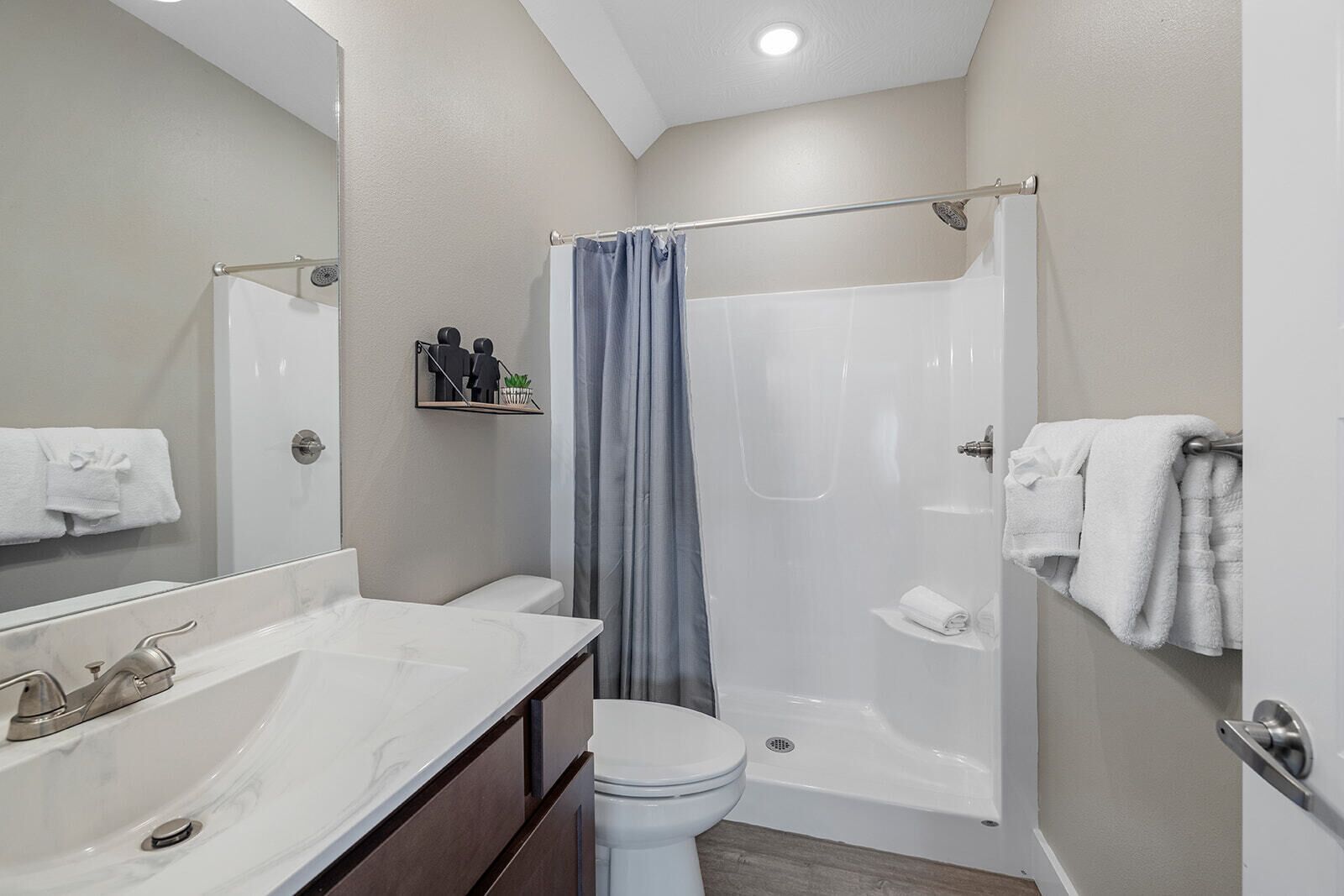 Lower Level Attached Full Bathroom