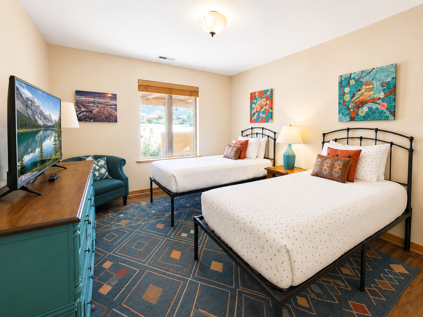 Main Level Guest Room