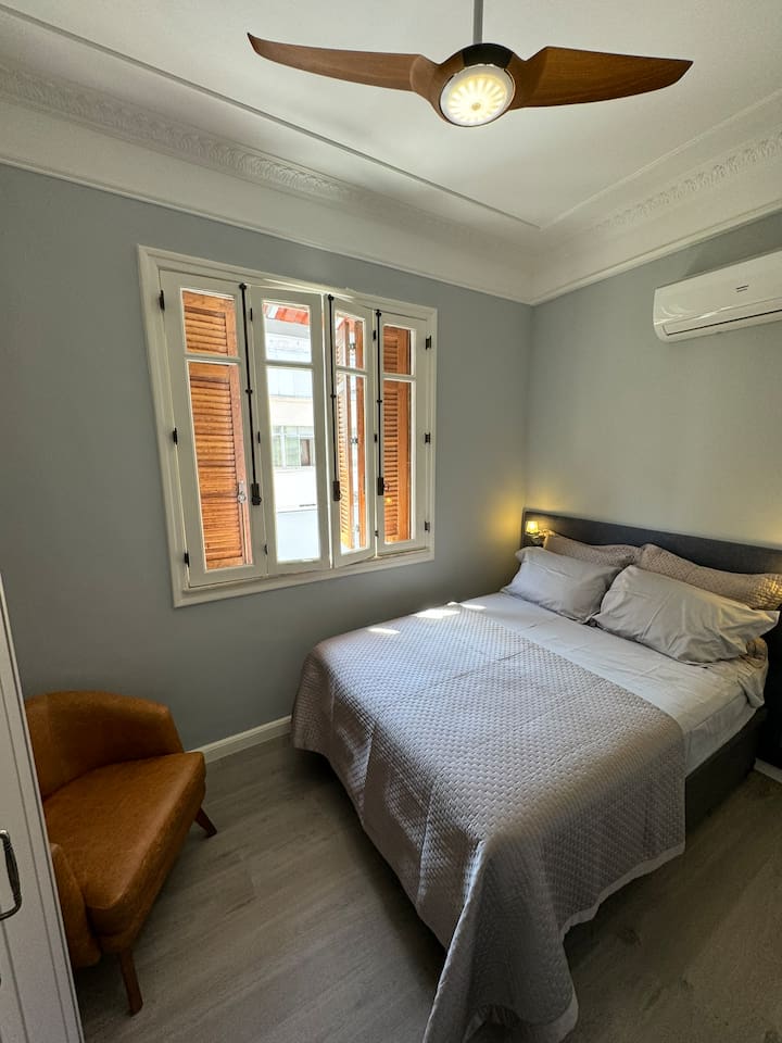 All bedrooms have air conditioning, smart televisions, closets, ceiling fans, new luxury linens, Brazilian and U.S. electrical sockets and USBs. (Bedroom 2).