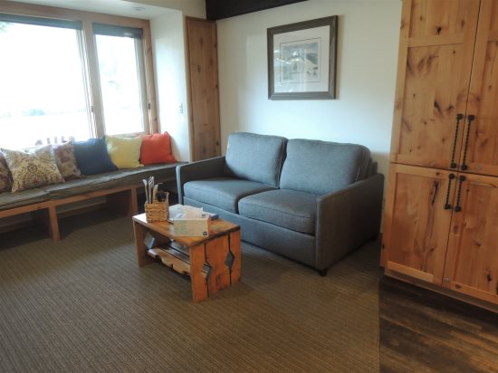 Livingroom area.