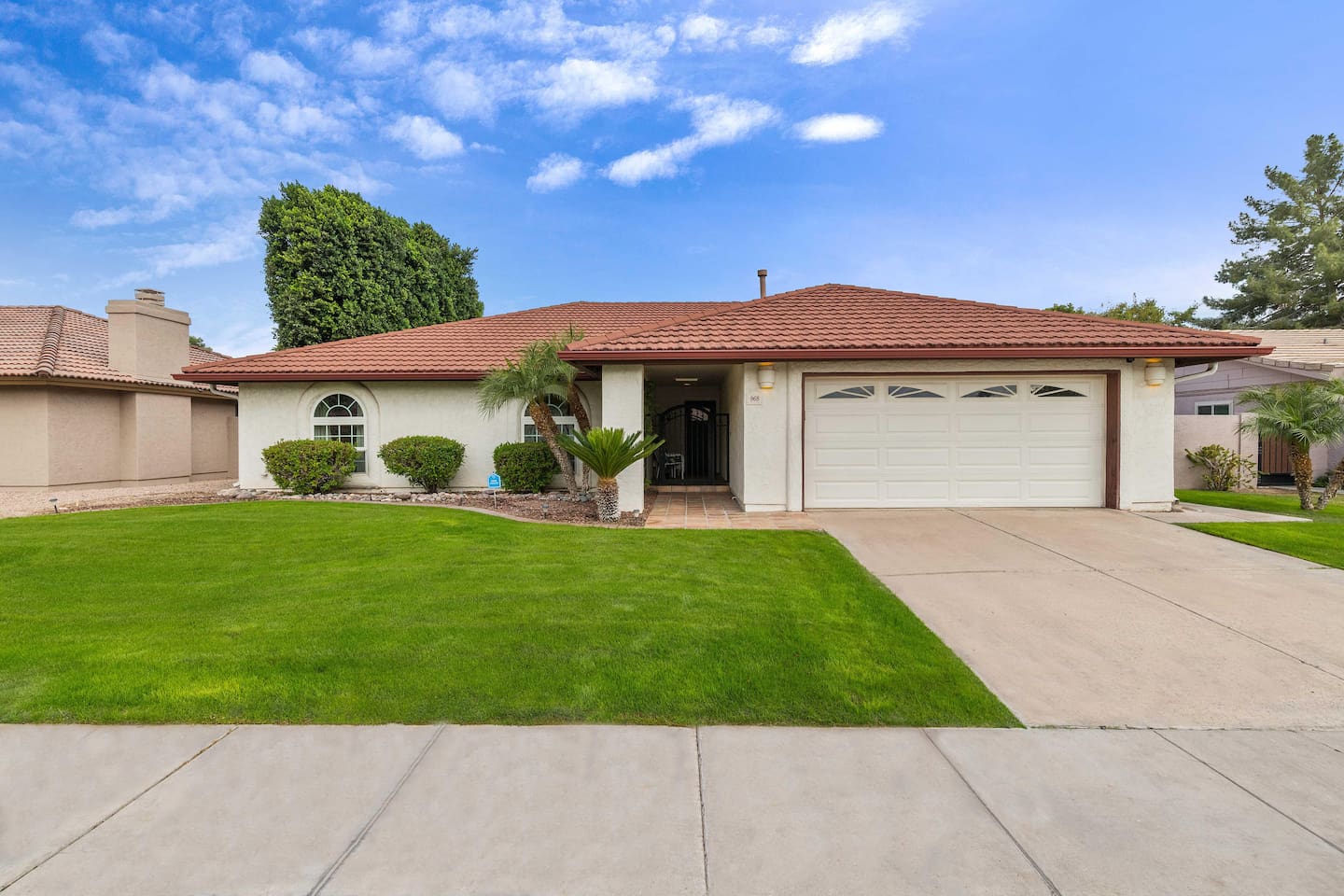 Welcome to your home away from home! Single Level Home