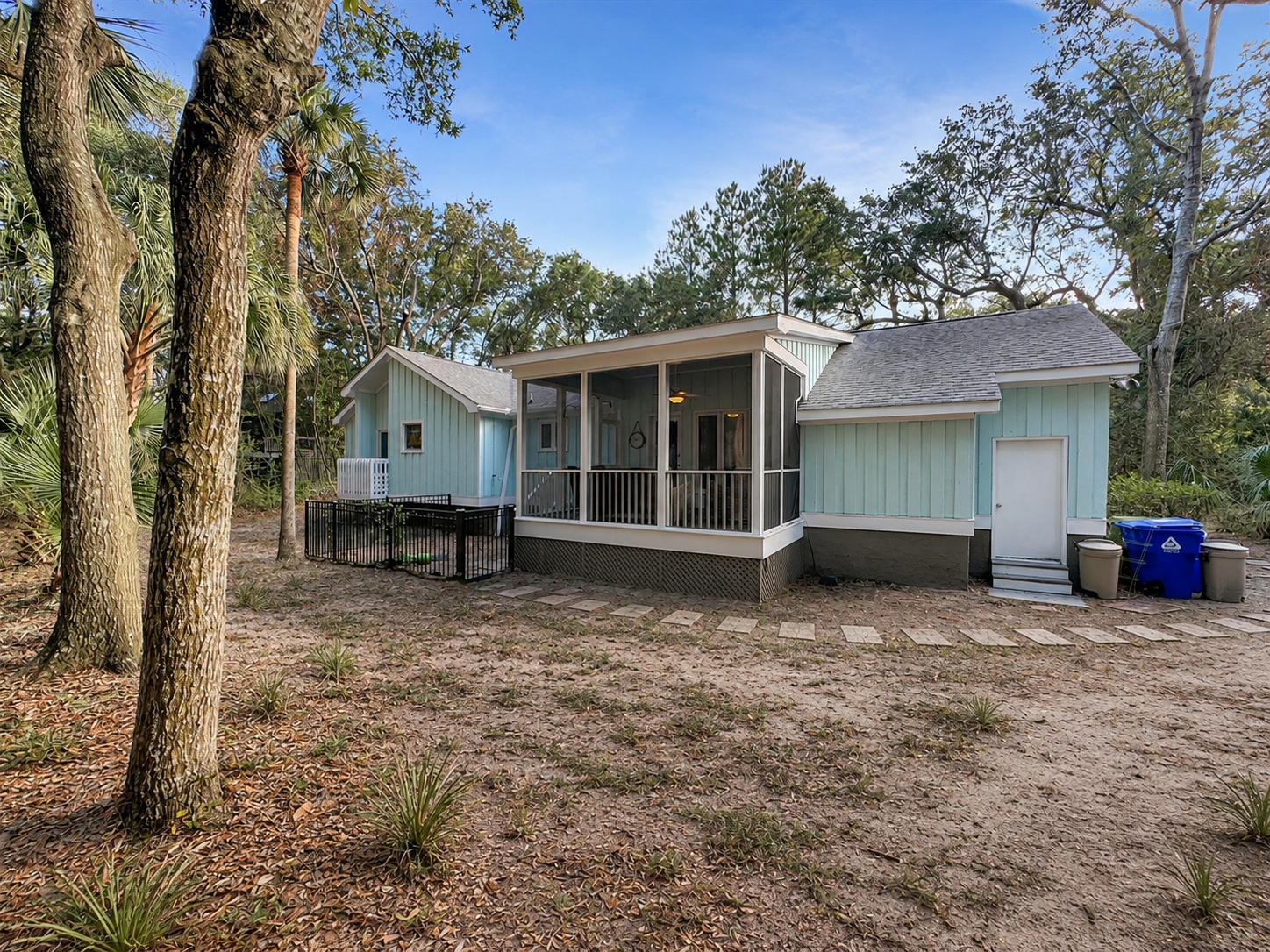 Backyard, 3 Edgewater Alley, Wild Dunes, Isle of Palms, SC | IOP Escapes