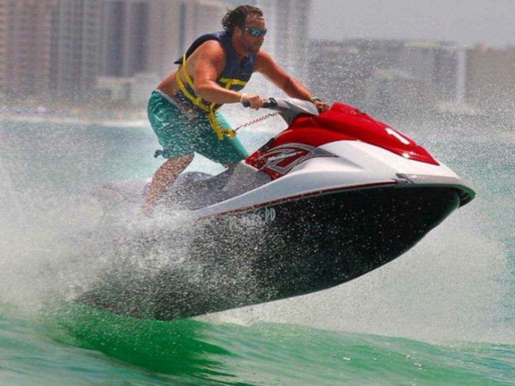 Jet skis rentable