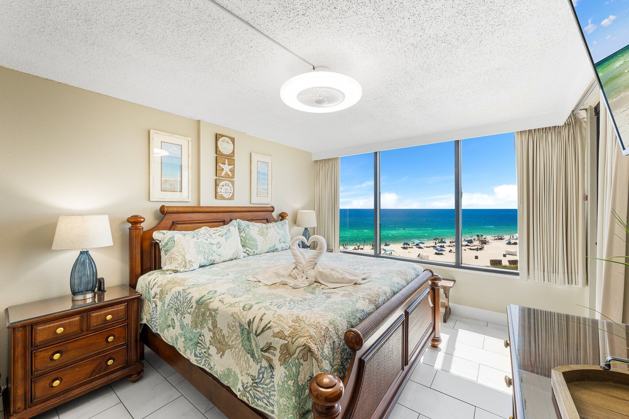 King size bed with an amazing view