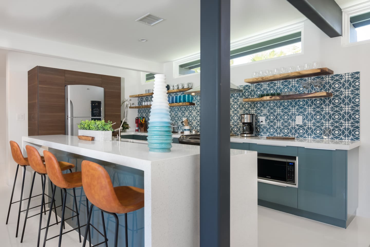 Kitchen with bar seating