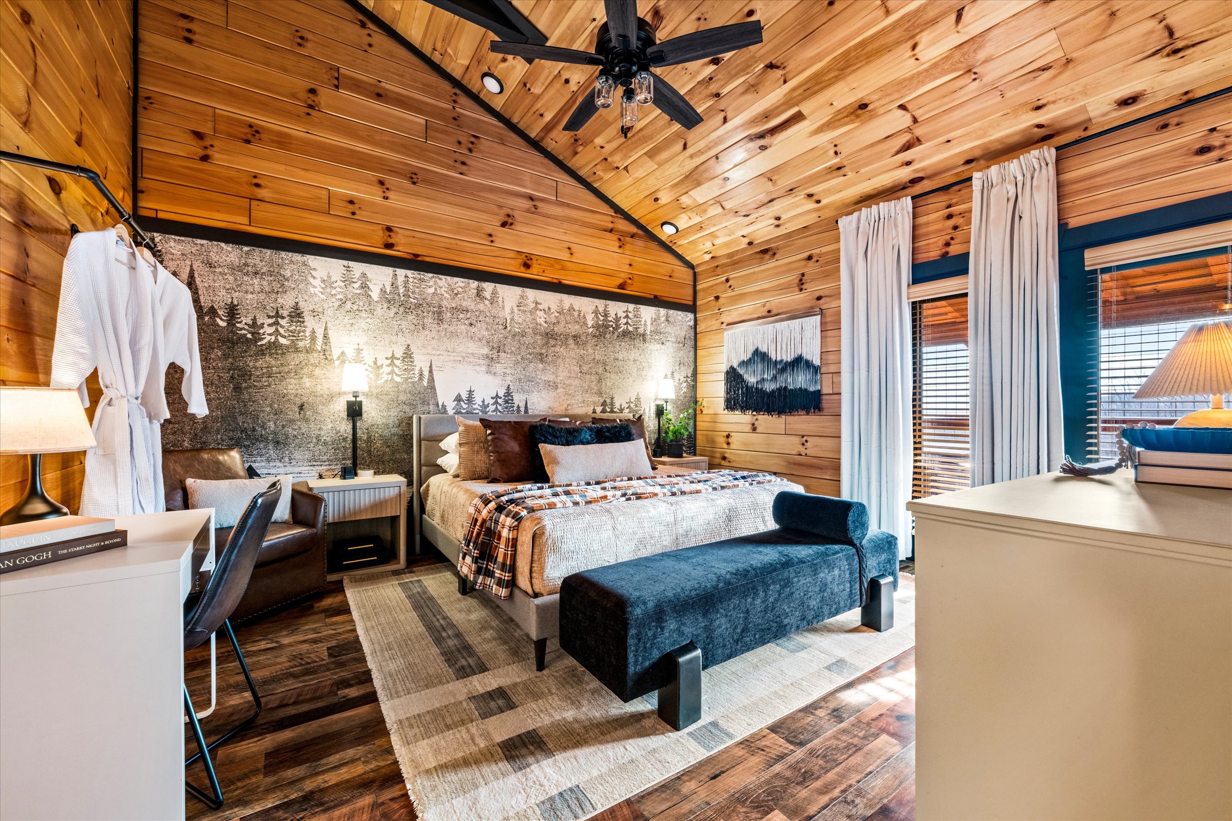 Your private king retreat 🛏️ Relax and recharge.