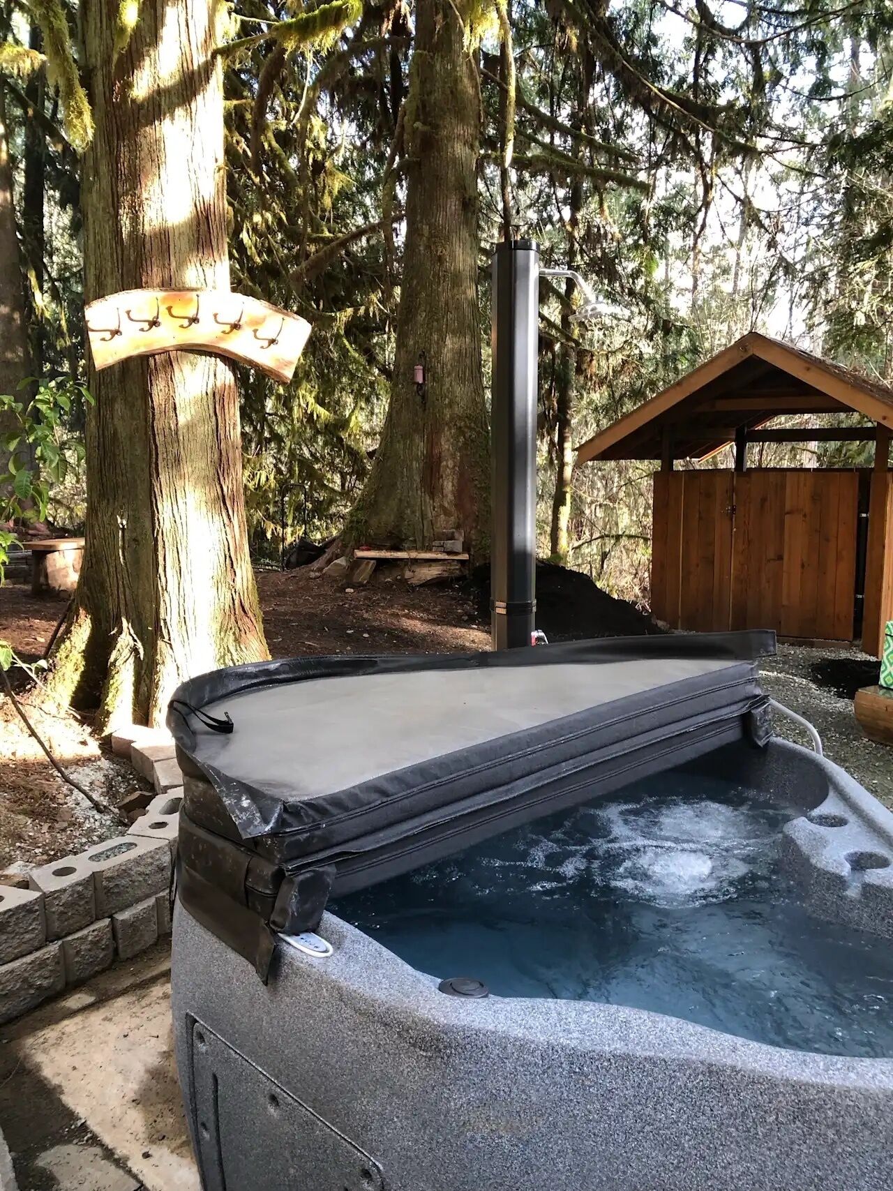 Hot tub available for relaxing after a long day hike :)
