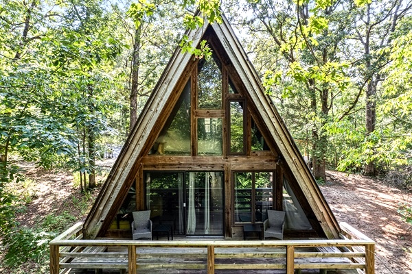The magical A-frame tucked among the trees — your Bearadise escape begins here