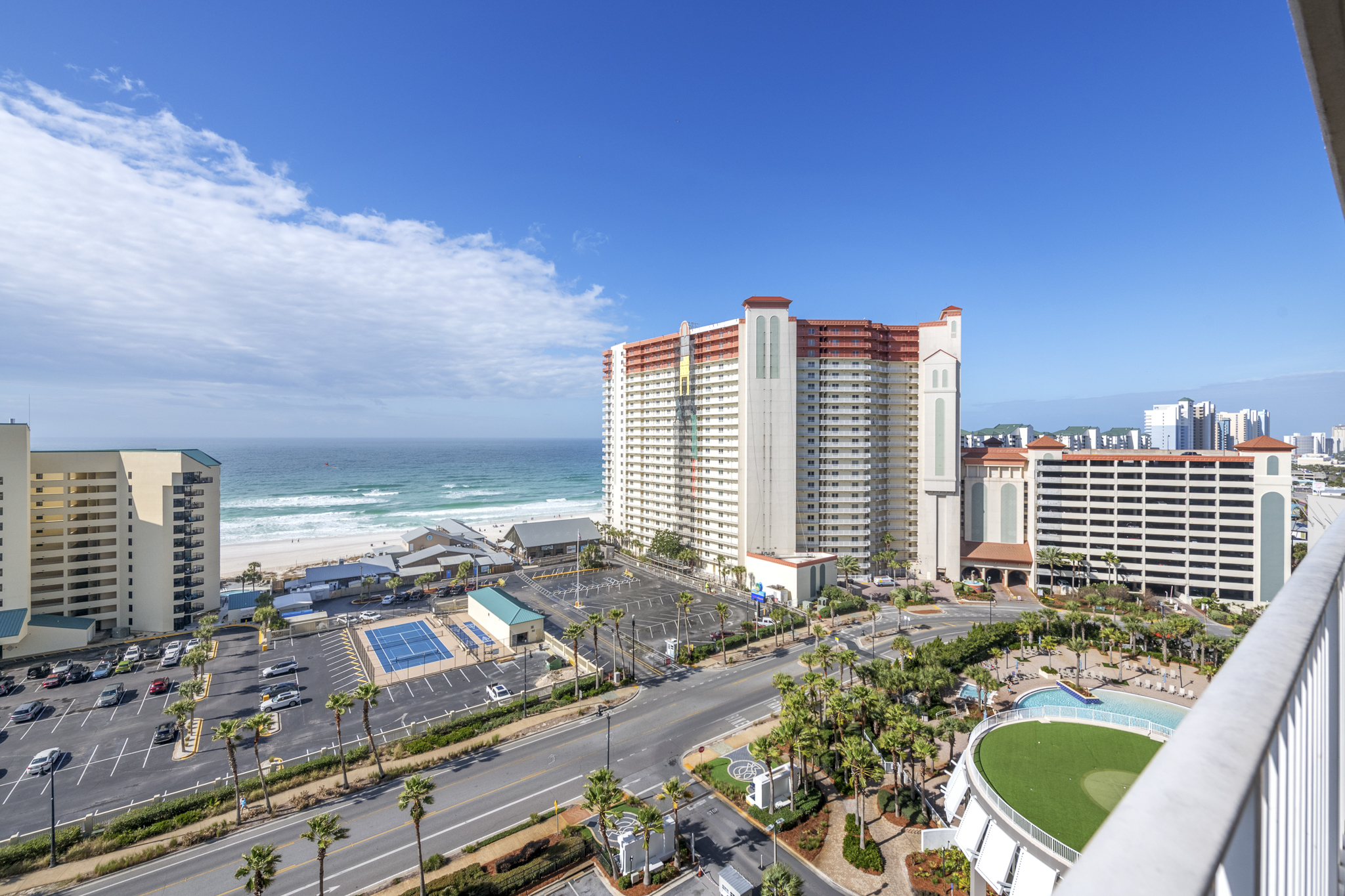 Overlooking Pineapple Willys we have the most unobstructed views of the Gulf you can get at Laketown Wharf.