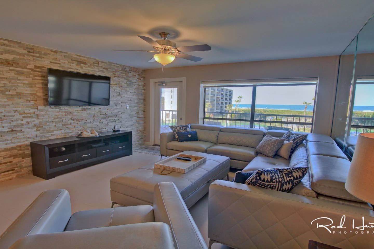 Large Oceanview Your Vacation Dreams Come True️ 3