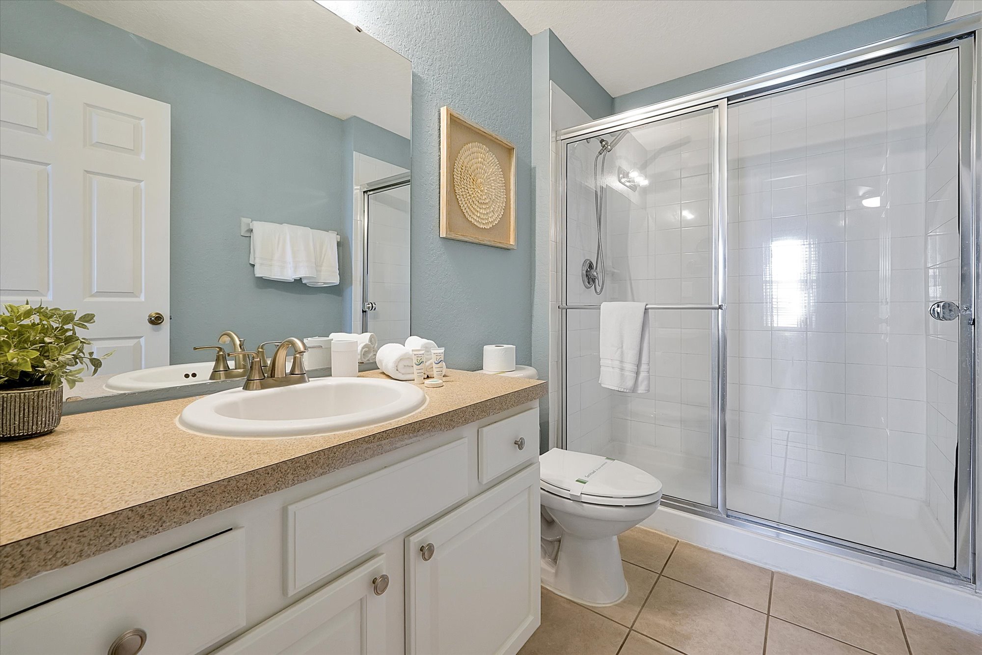 Secondary Master ensuite