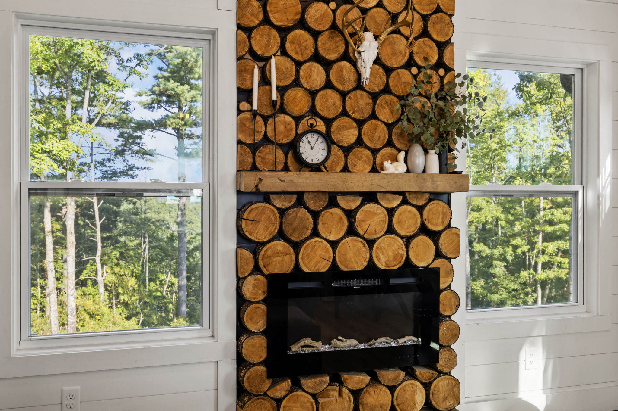 Custom mantle