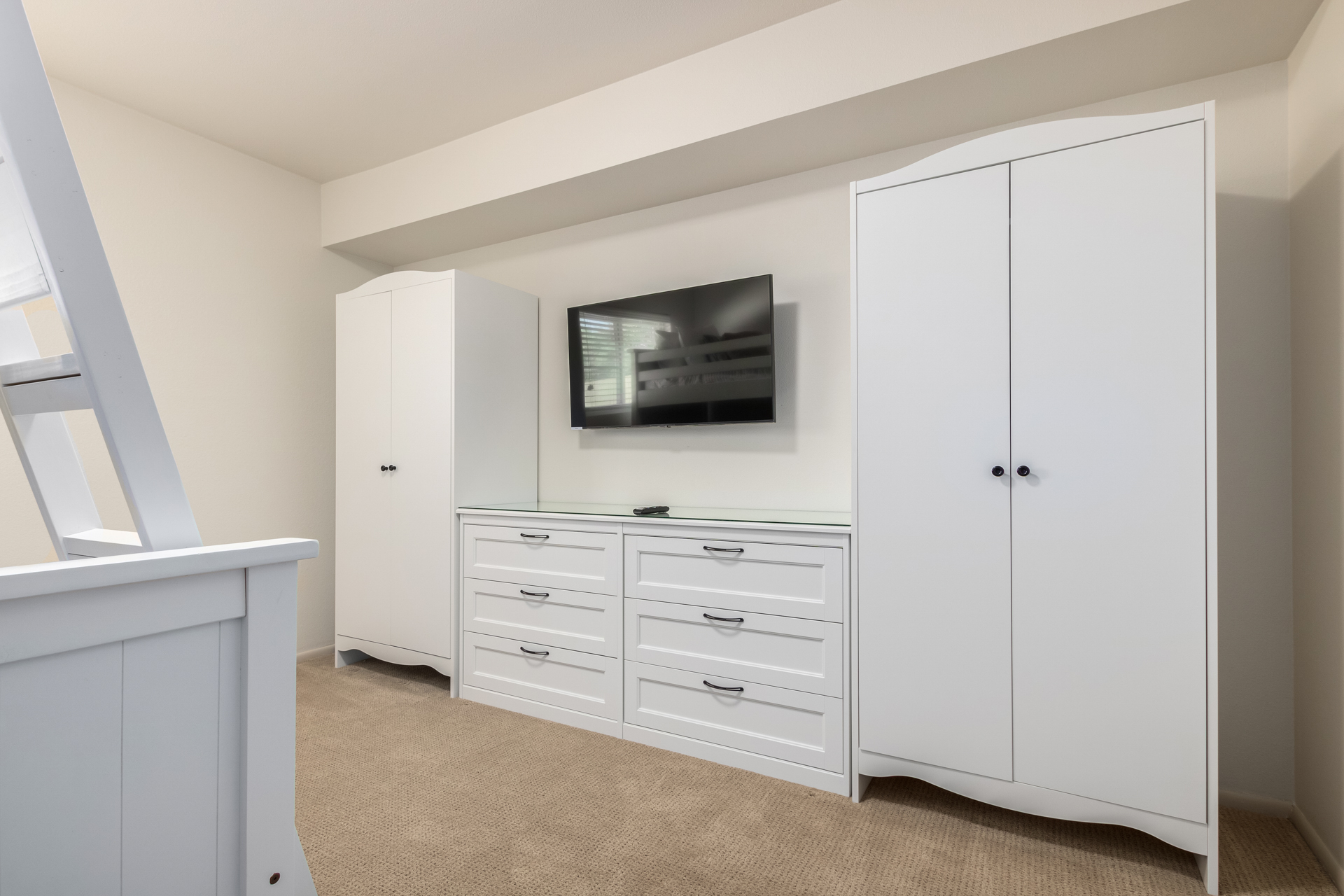 Bedroom 4- twin over full bunk (top bunk not suitable for adults) + smart TV