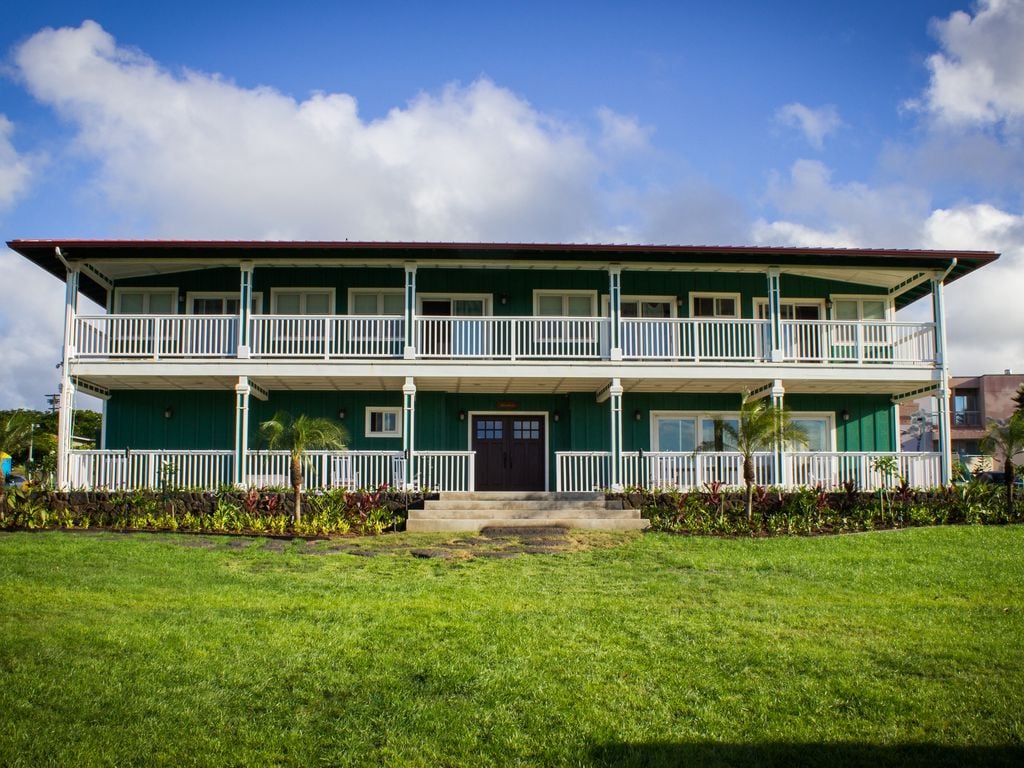 Front view of our 3500 SF Hawaiian Plantation Home