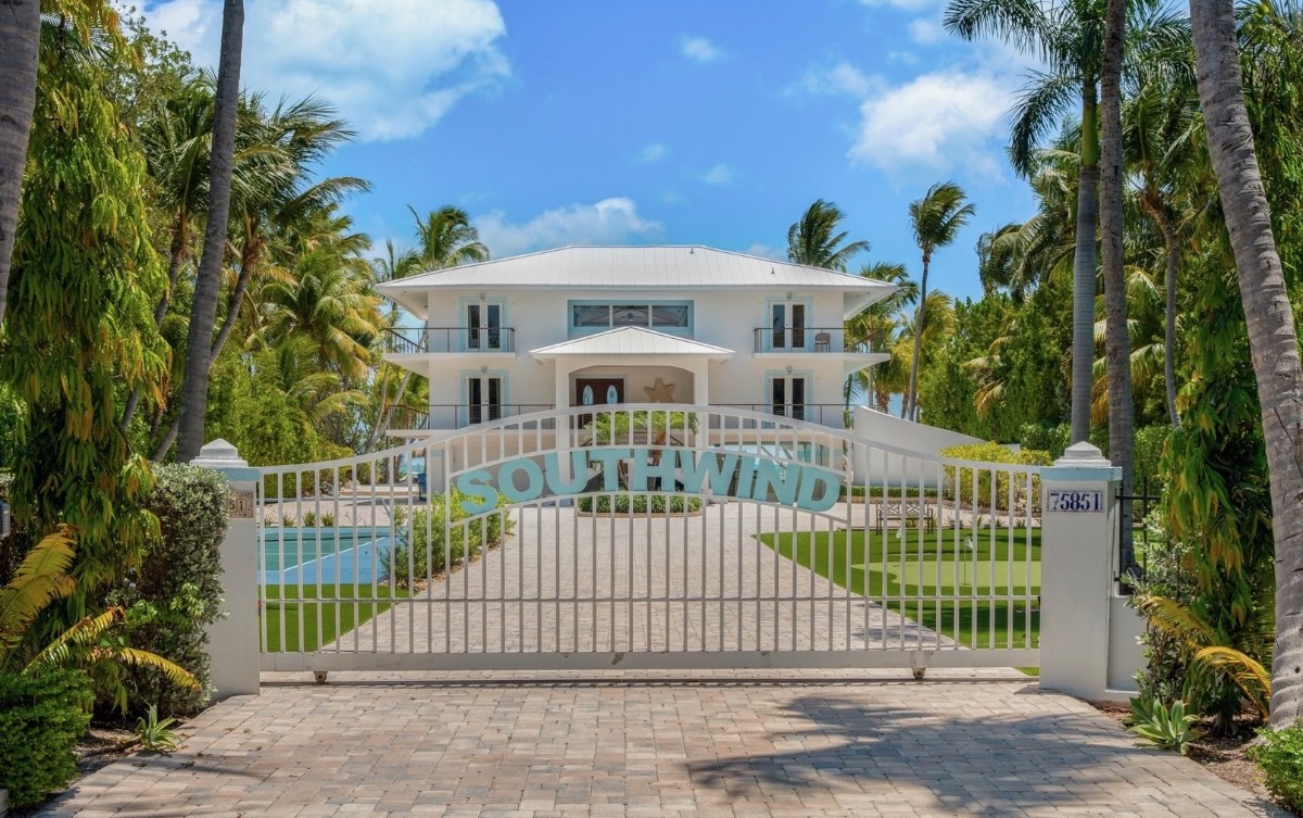 Gated front entrance