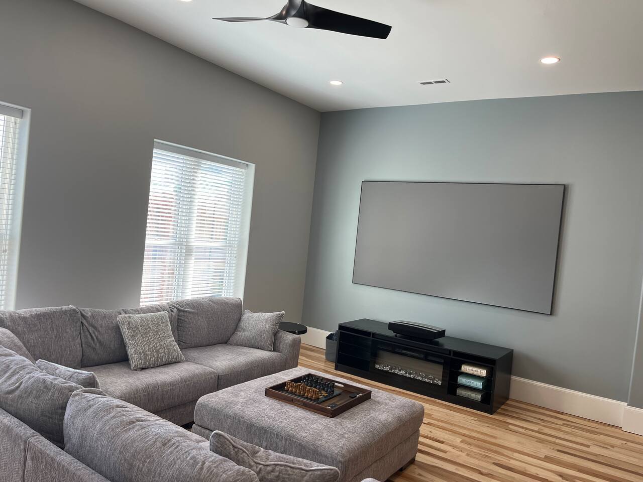 Cozy up to the high end electric fireplace and watch your favorite show on the 120’ high def screen!  