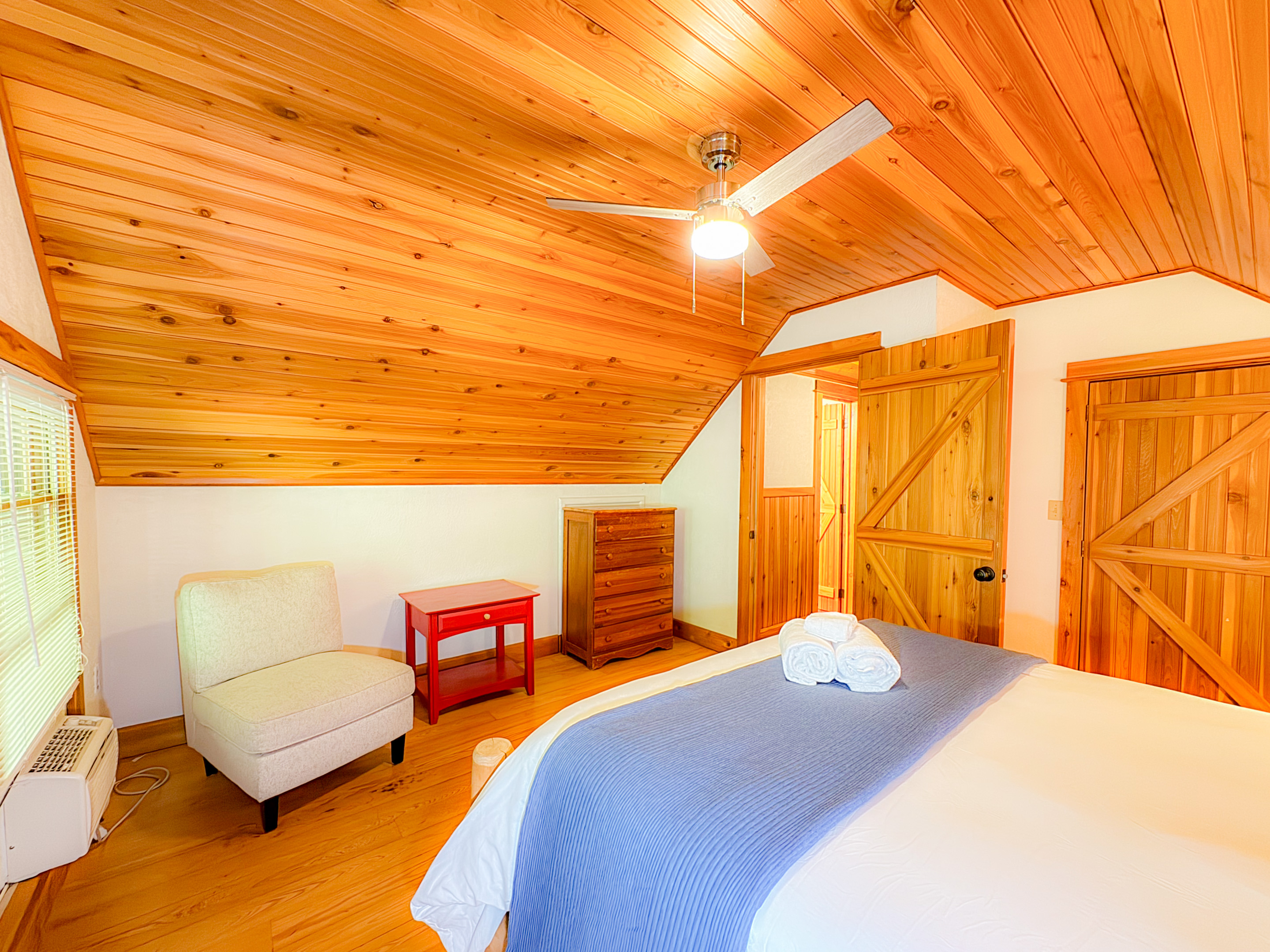 Seating Area Loft Bedroom #2