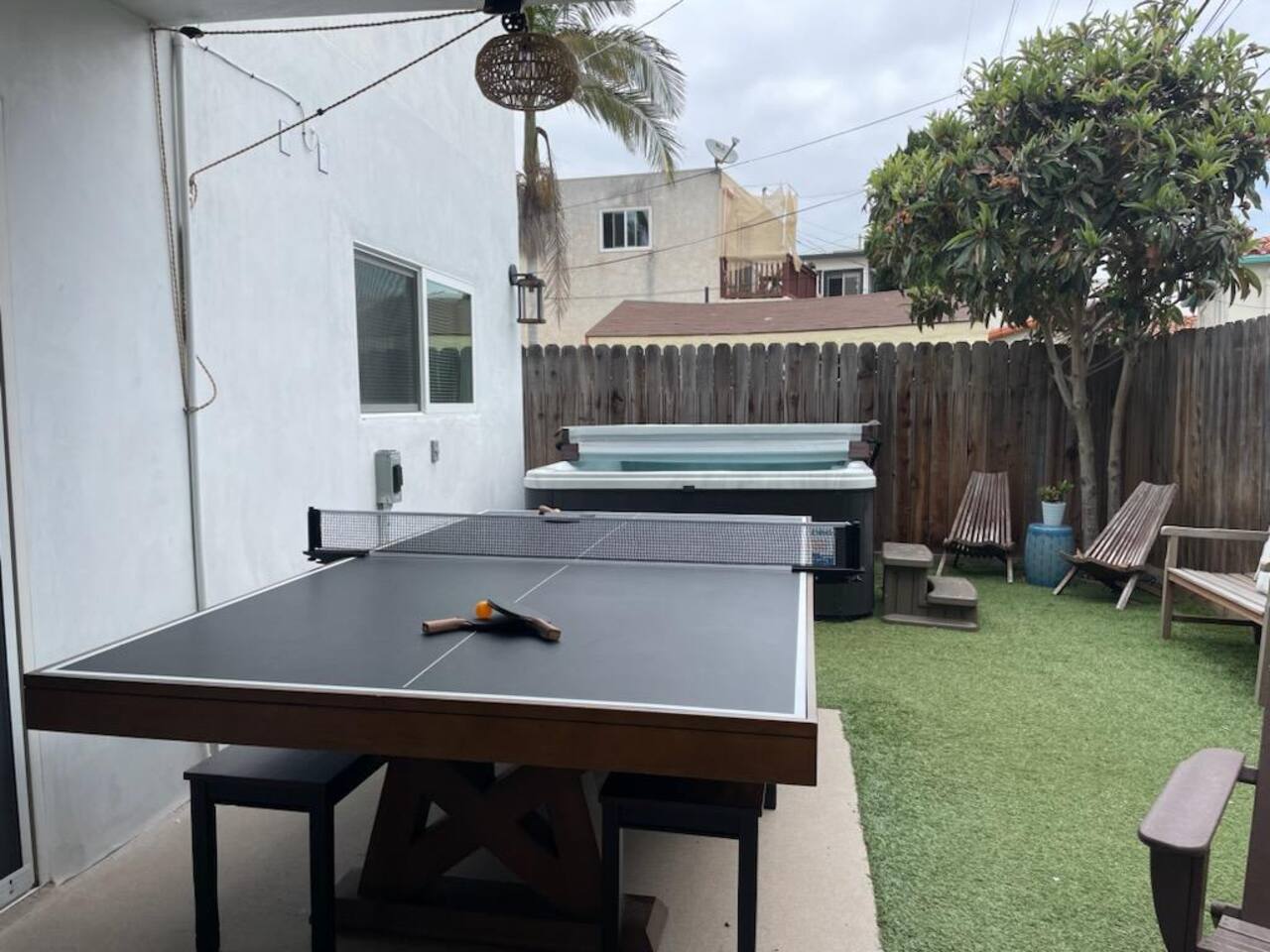 This is the dining table converted to Ping Pong / Table Tennis :)