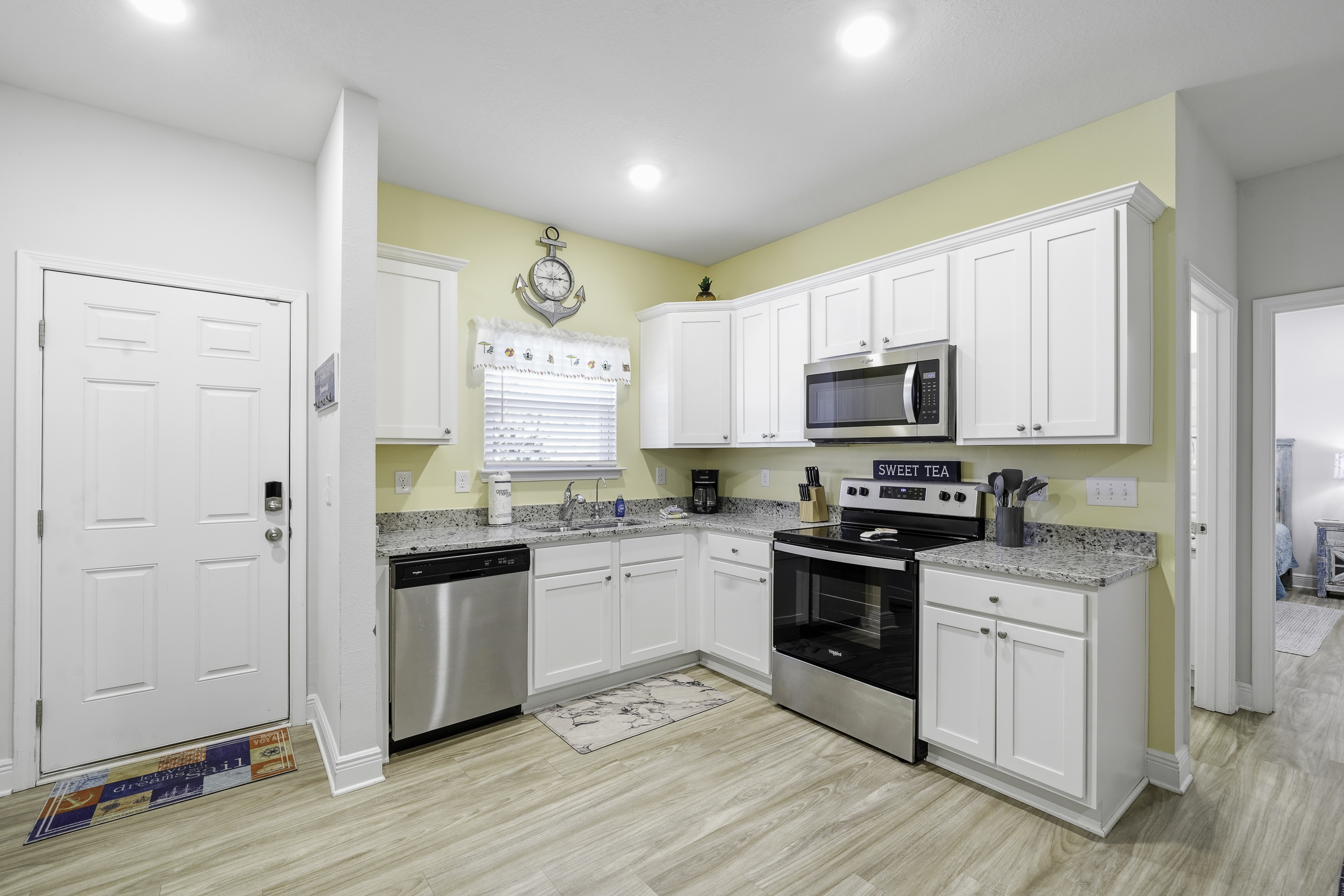 MIL suite kitchen - fully stocked with modern appliances
