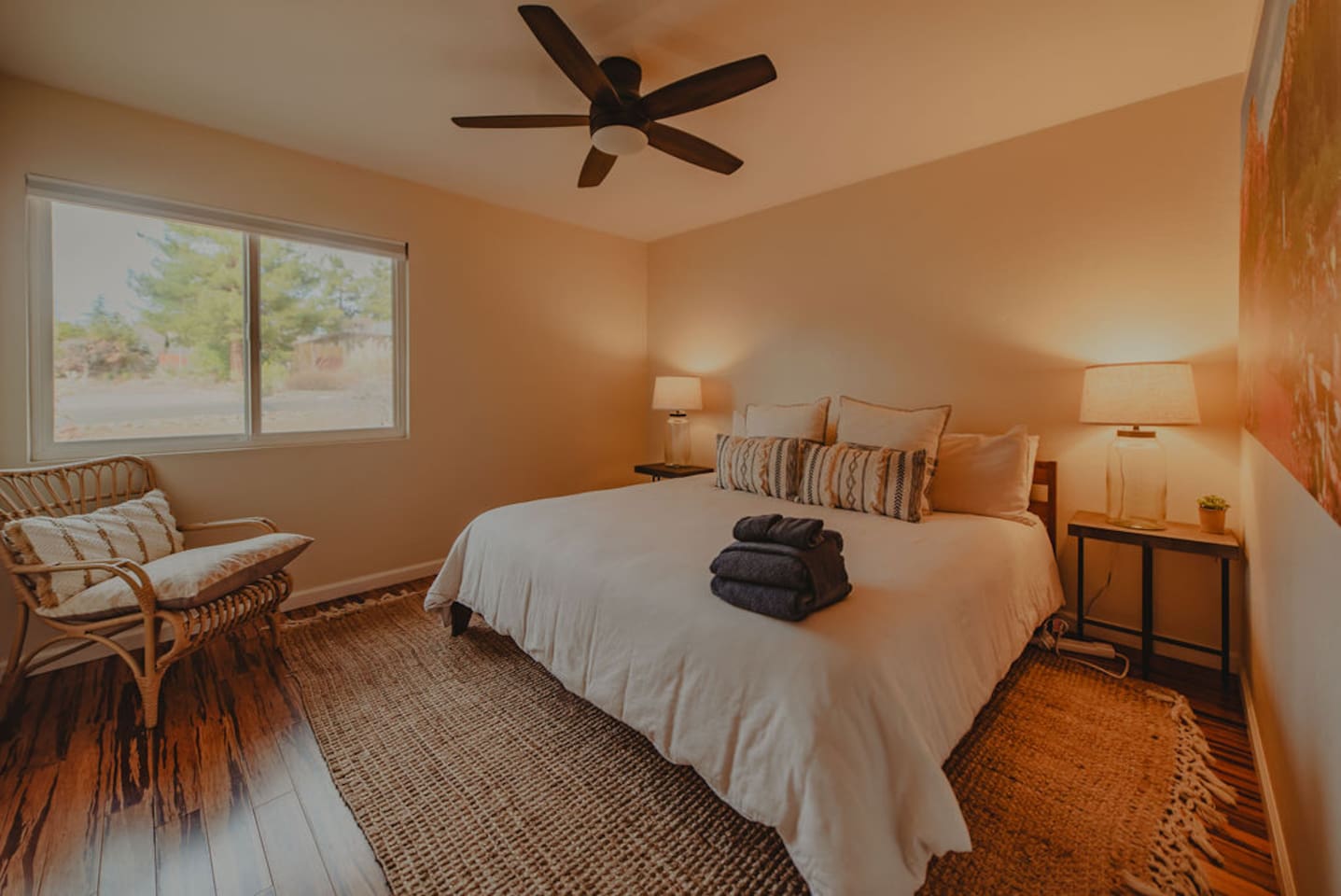 Wake up to peaceful surroundings and Sedona’s natural beauty