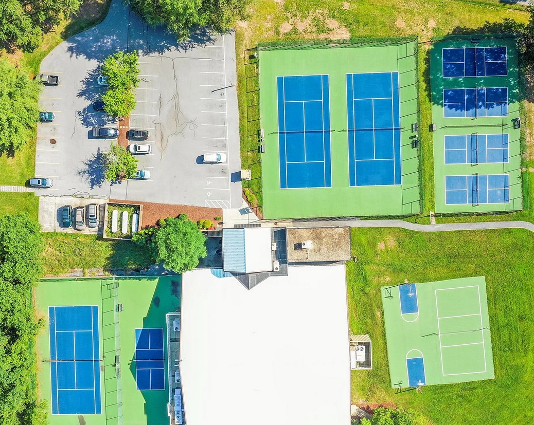 Outdoor sports courts accessible with a guest pass.