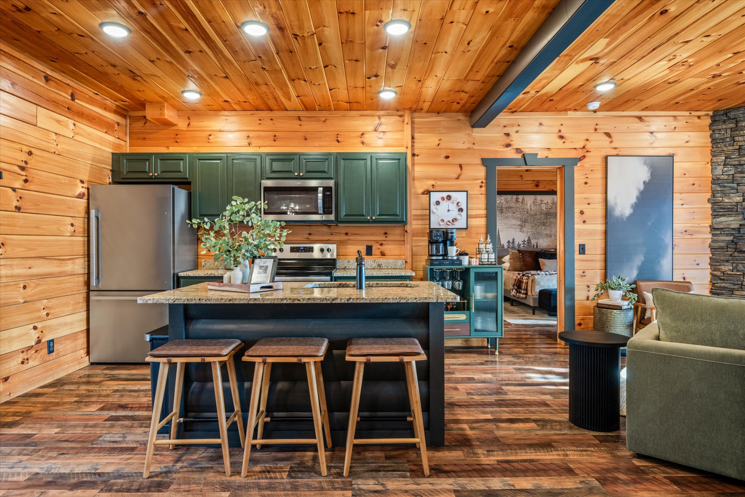 Cook up your favorite meals! 🍳 Our fully stocked kitchen has everything you need for a stress-free vacation