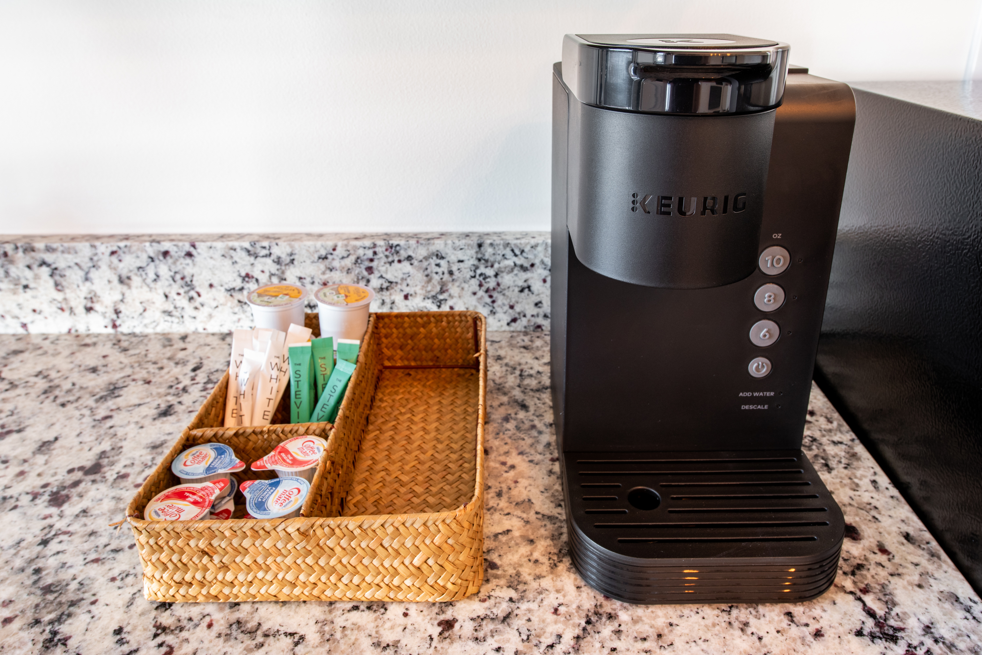 Keurig Coffeemaker, Starter Kcups and Tea Provided.
