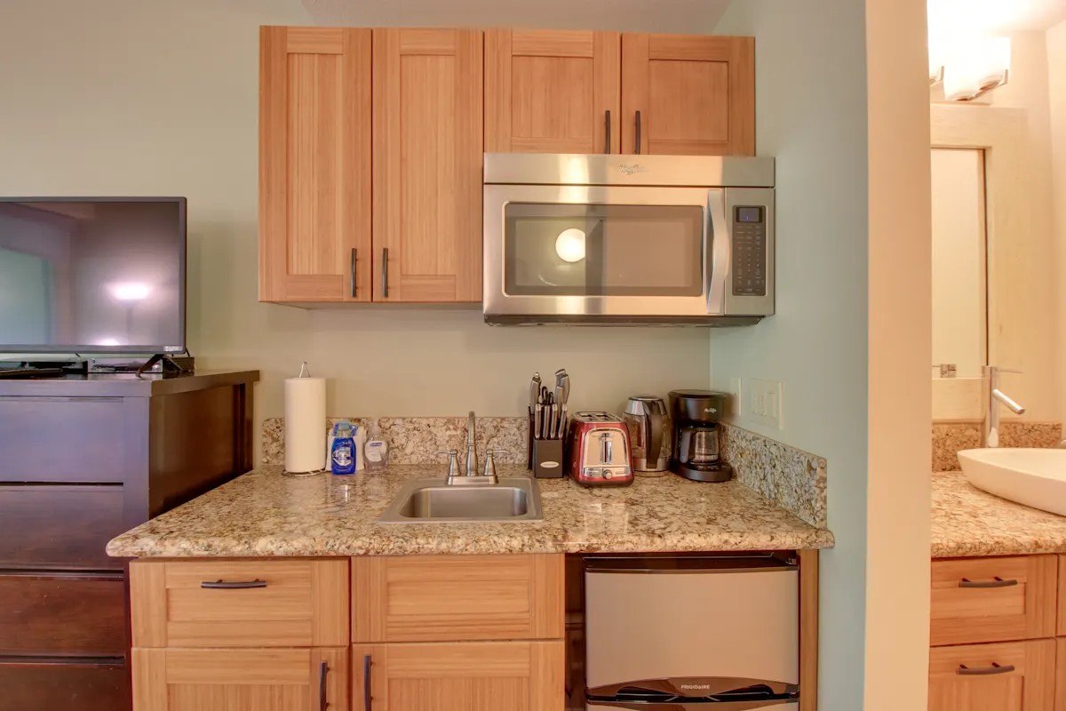 Bedroom 2 Kitchenette